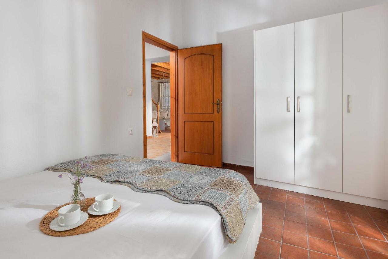 Maravelia Mare Guest House Сими Екстериор снимка